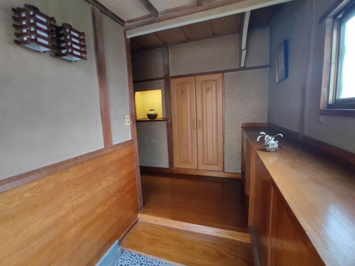 Guesthouse Kincha 駅東口 Utsunomiya Exterior foto